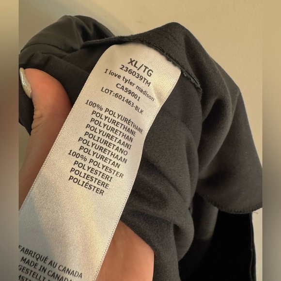 I love Tyler Madison pleather crop pant - Picture 6 of 6